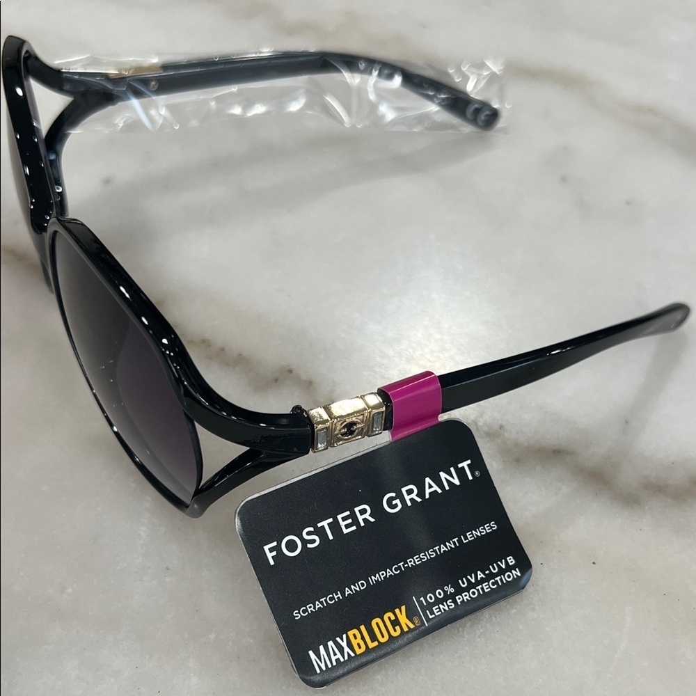 Foster Grant Black and Purple Sunglasses - Picture 2 of 5